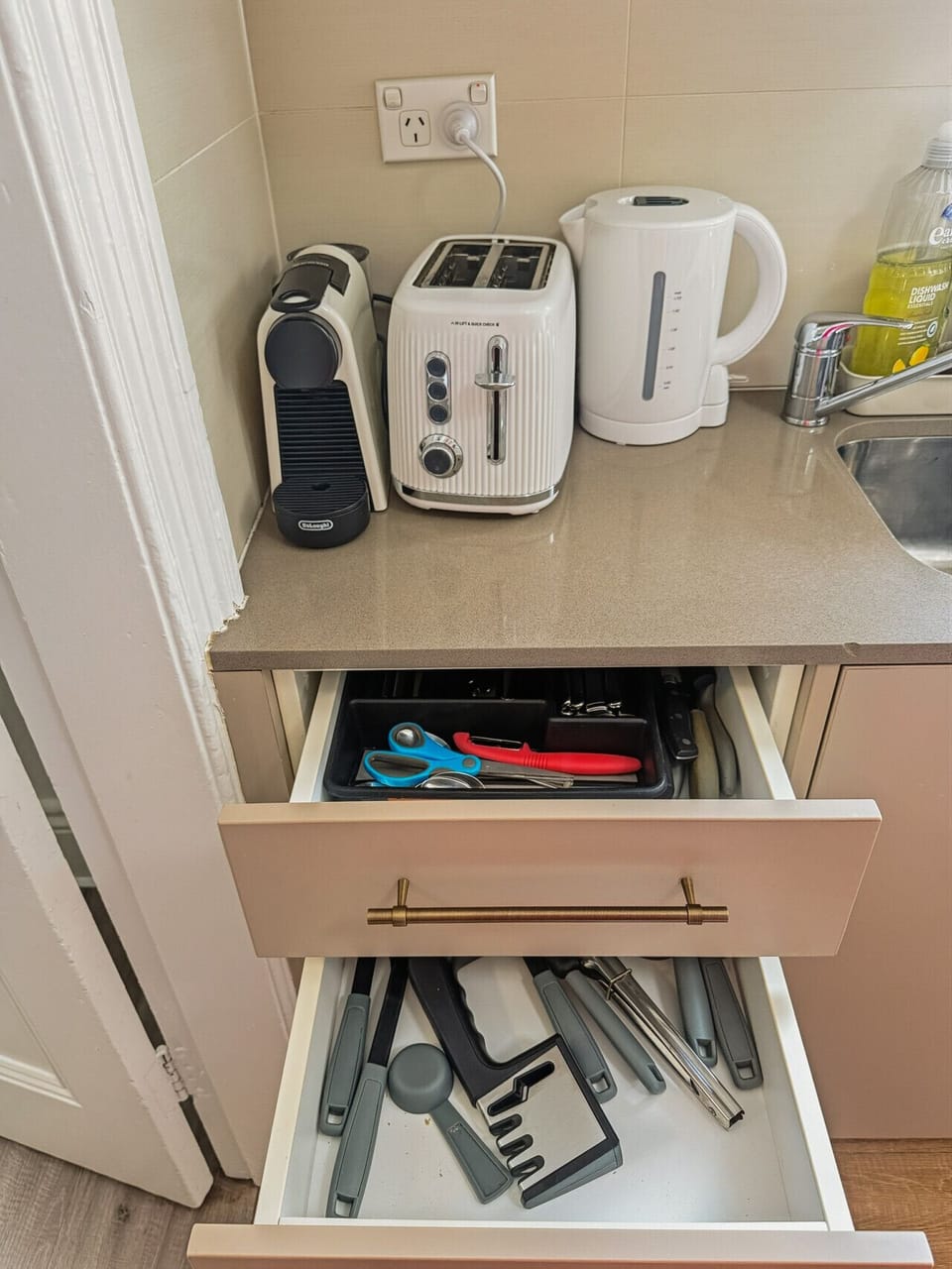 kitchen utensils