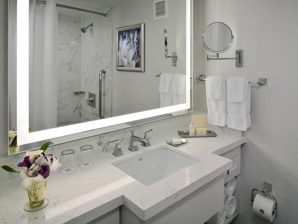 Start the day refreshed with a bright mirror and tidy vanity.