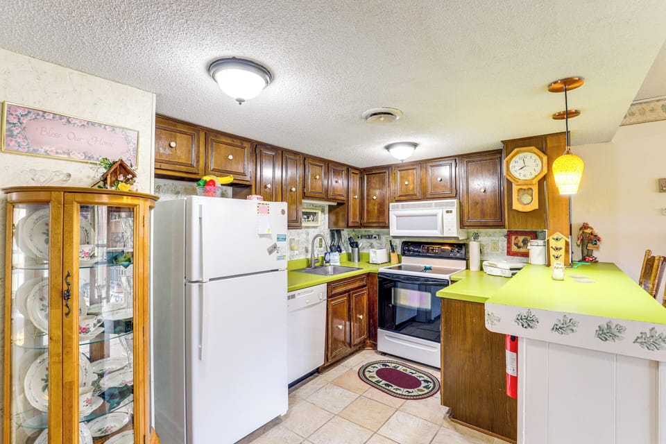 Kitchen | Cooking Basics | Drip Coffee Maker