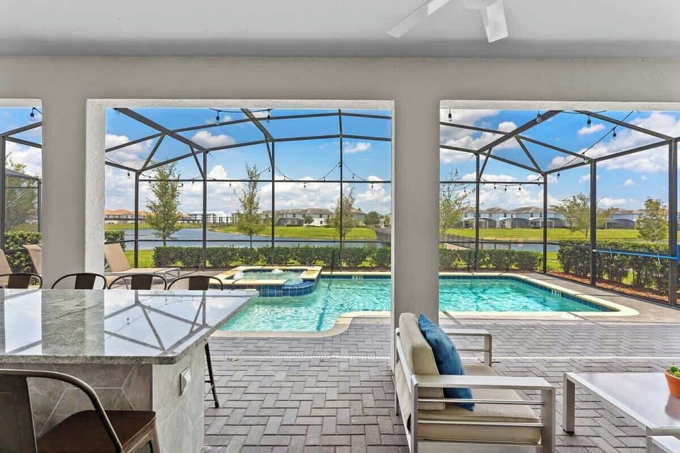 Relax in our modern pool area with your loved ones and create memories that will last a lifetime. Our modern bbq area is the must for this perfect time to relax. 