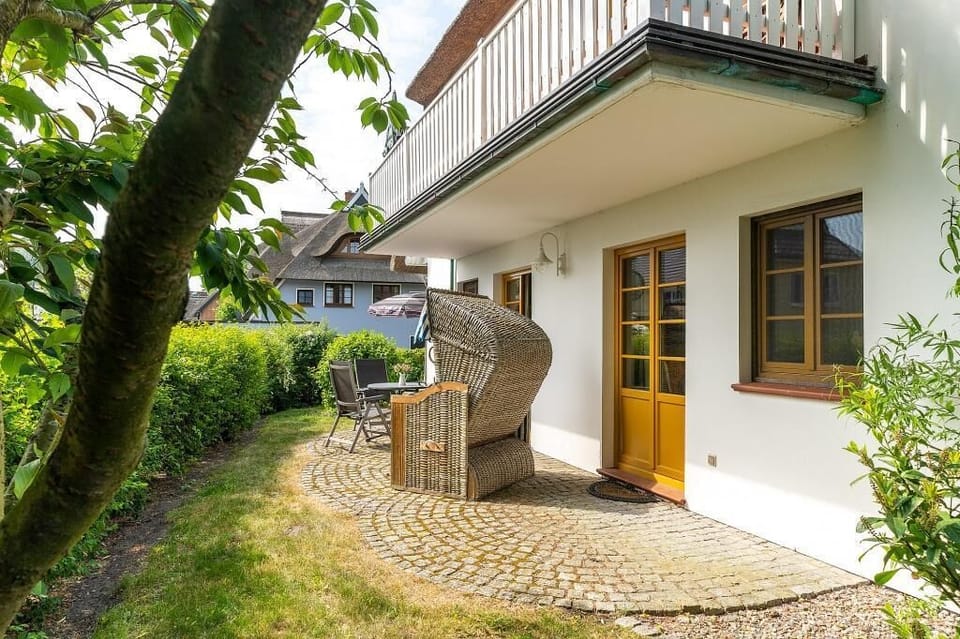 Terrace with Garden Furniture
