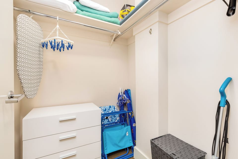 Walking closet in the master bedroom