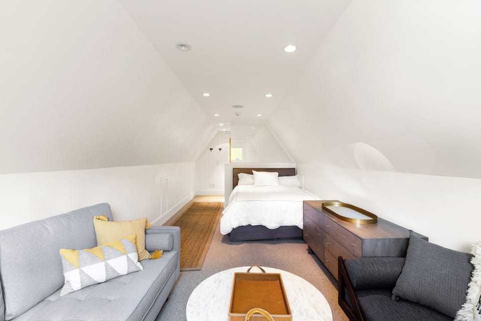 8.1-park-place-telluride-guest-suite1-2
