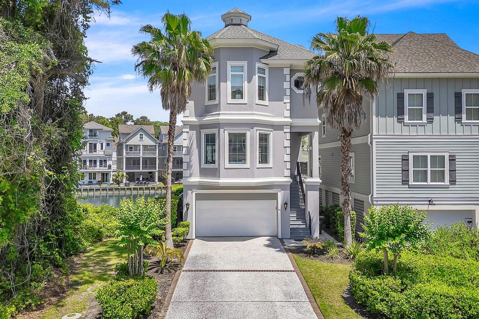 Welcome to 54 Sandcastle Court!