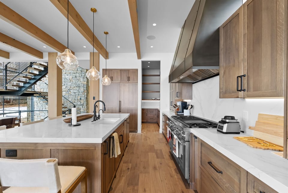 fully stocked kitchen