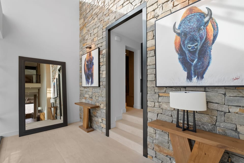 Entry way
