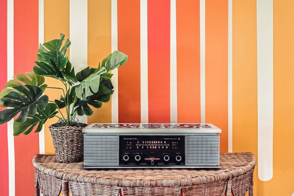 Working vintage stereo available for your use!
