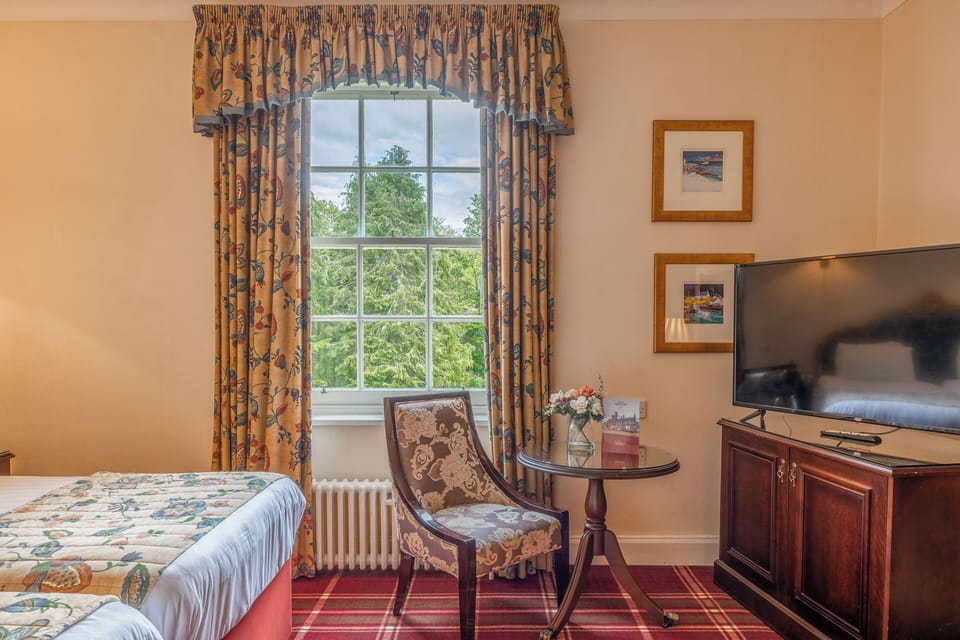 Lounge by the window and enjoy a quiet, cozy corner.
