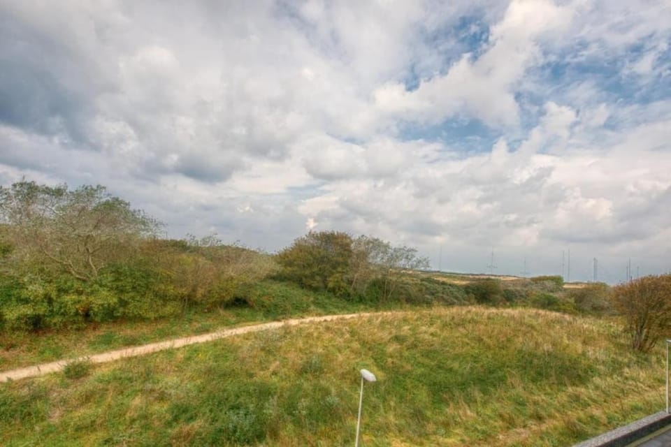 Surroundings [summer] (1-5 km)