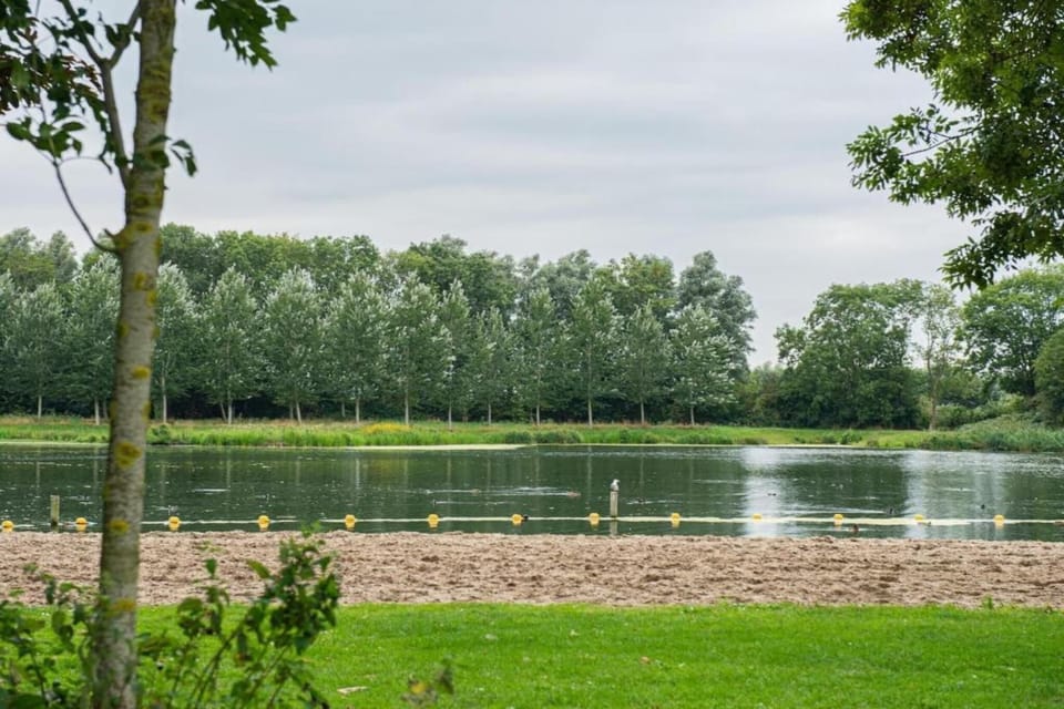 Region [summer] (>5 km)