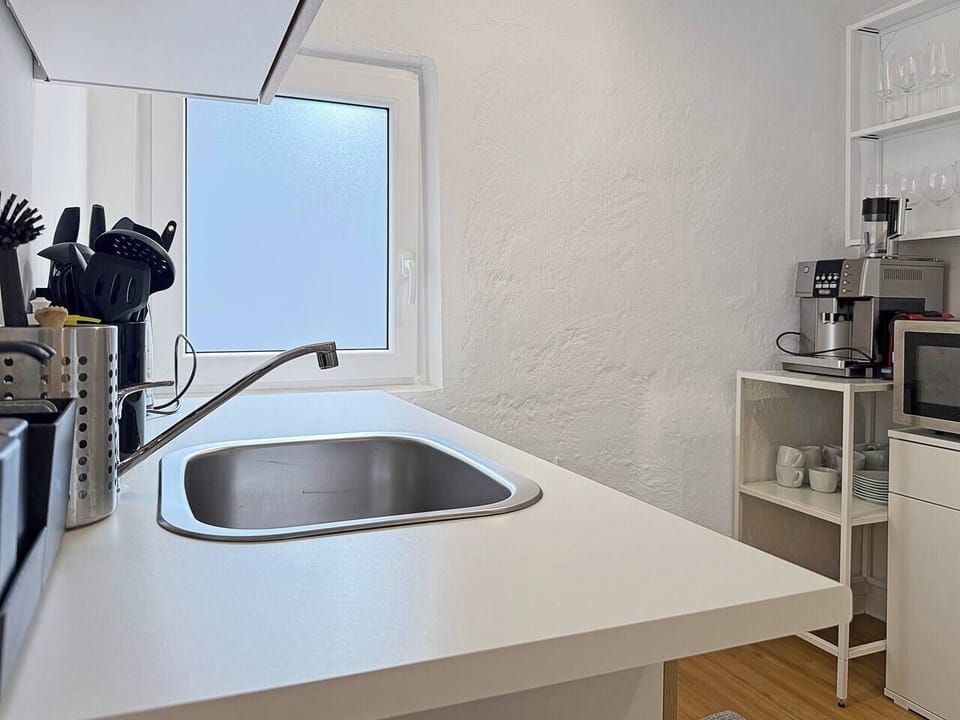 ed8b38ae-2e86-451f-aa58-c60ccdb31a6c