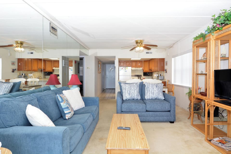 LIVING-AREA