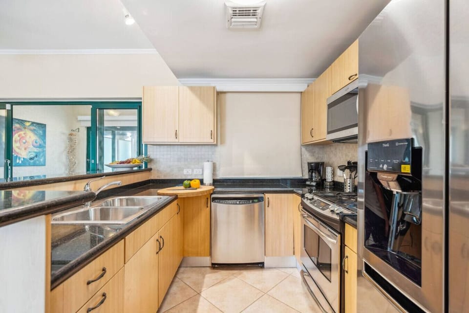 Prepare your favourite meals and snacks in your fully equipped kitchen.