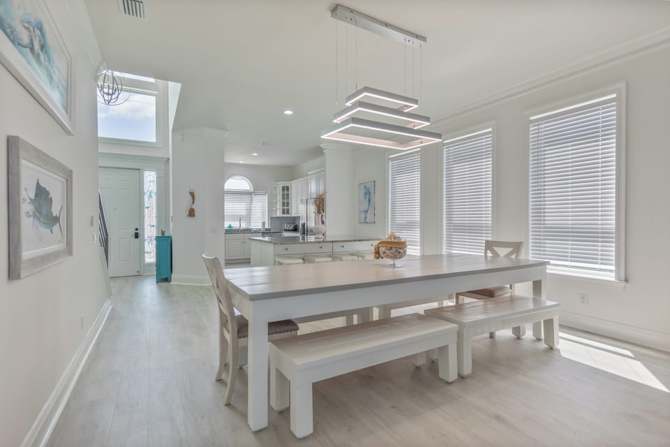 Spacious dining table