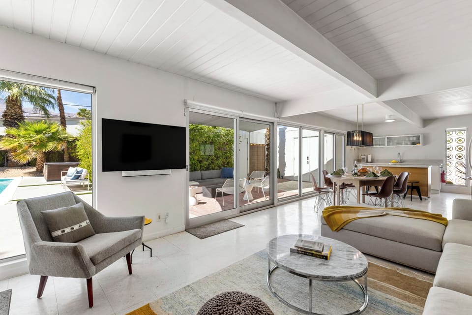 Free flowing living room, dining and kitchen