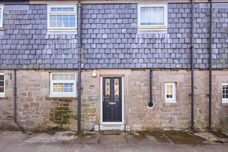 Shepherd's Nook, North Charlton - Host & Stay