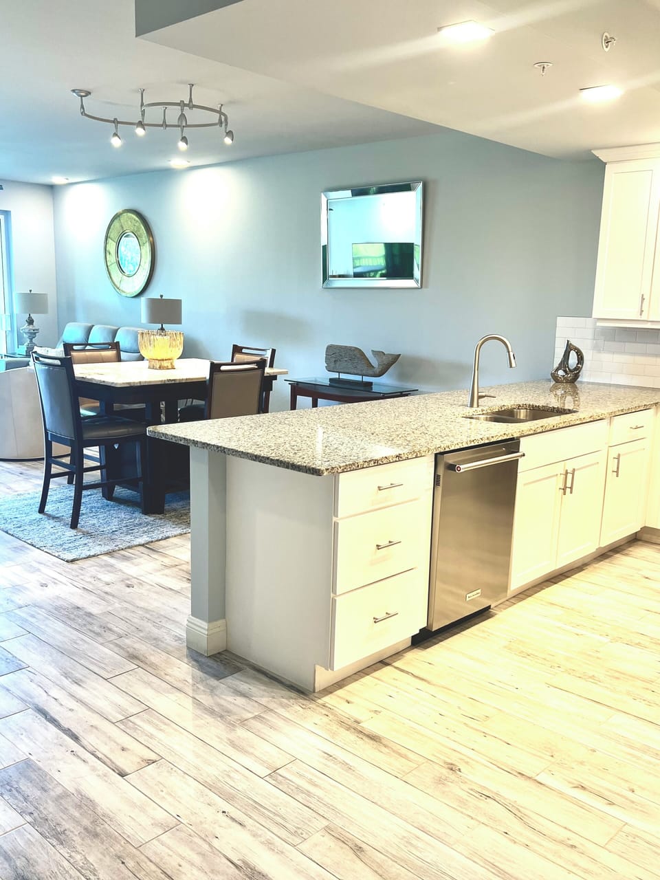 Kitchen/dining