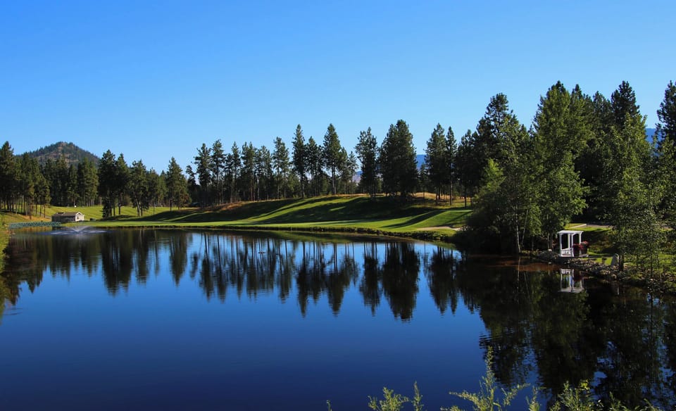 Kelowna els lake morning reflection gs