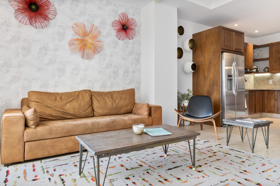 Condo - Image 5