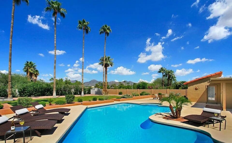 Pool area 