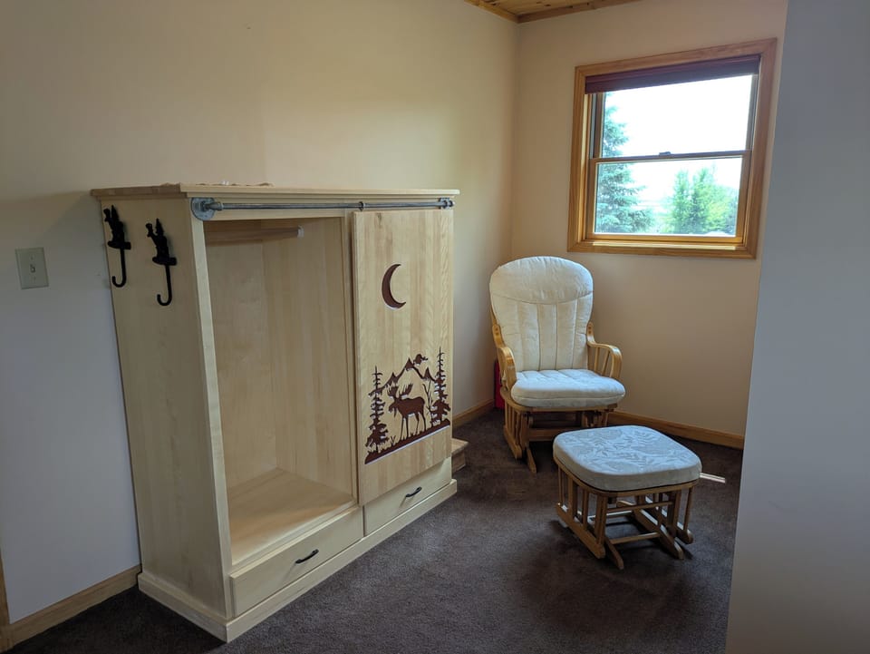 Sitting area in upstairs Queen and Full bedroom.