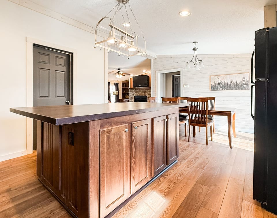 Large Kitchen with Open Area