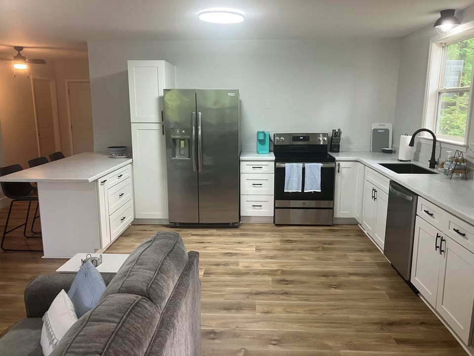 Large updated kitchen