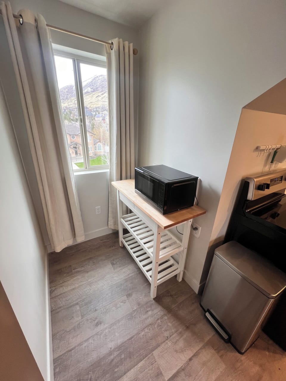 Side nook off the kitchen - microwave