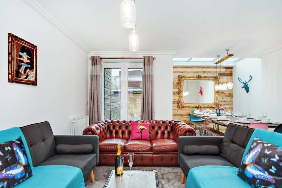 Open plan entertaining
