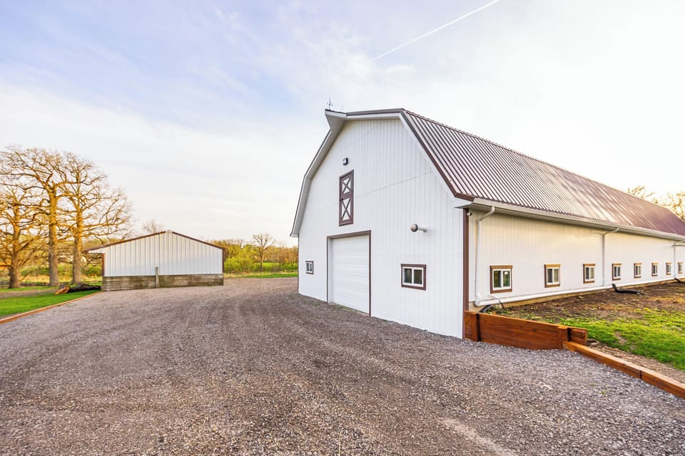 Baker Hill Barn