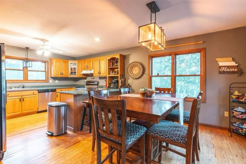 Fully stocked kitchen