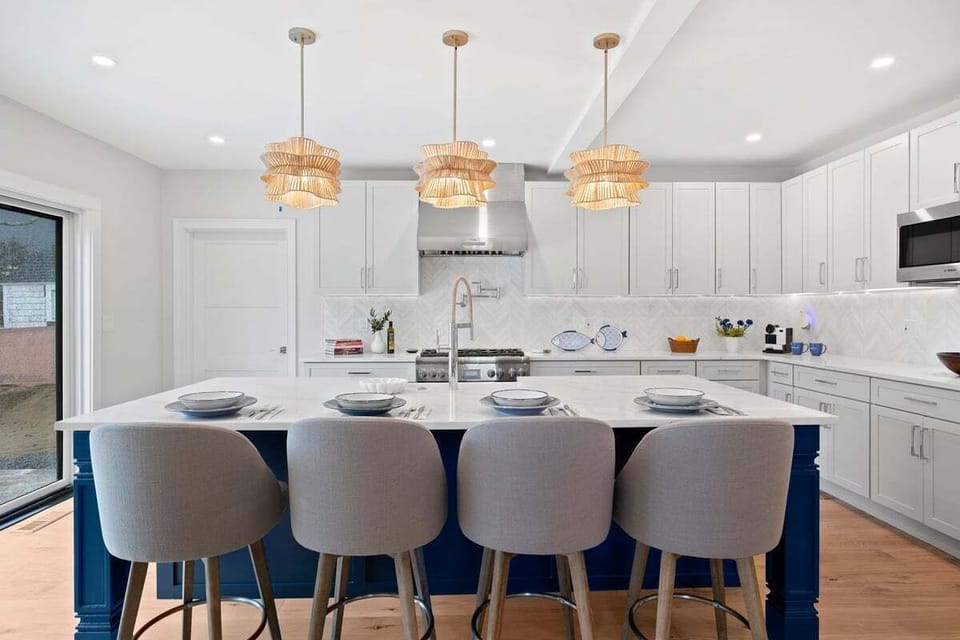 Kitchen Island offers additional seating