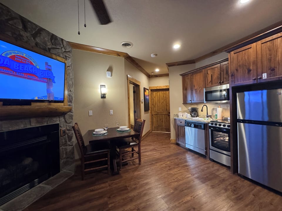 Full Kitchen
