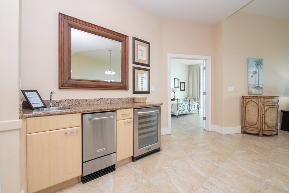 Caribe Resort C101 Wet Bar