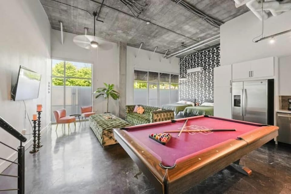 Game room