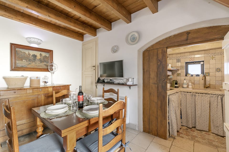 Kitchen and dining area