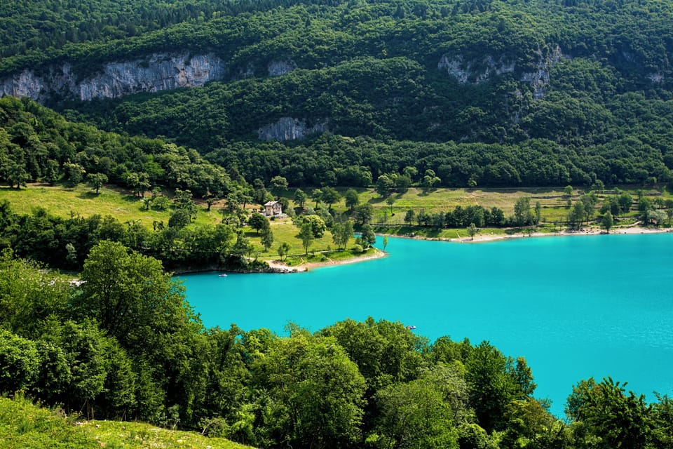 The enchanting colors of lake Tenno
