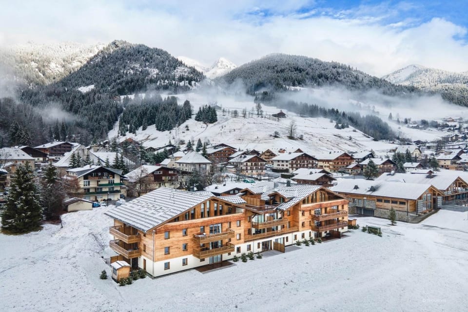 Holiday Home Exterior [winter]