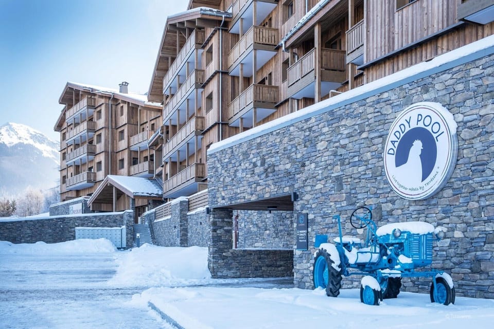 Holiday Home Exterior [winter]