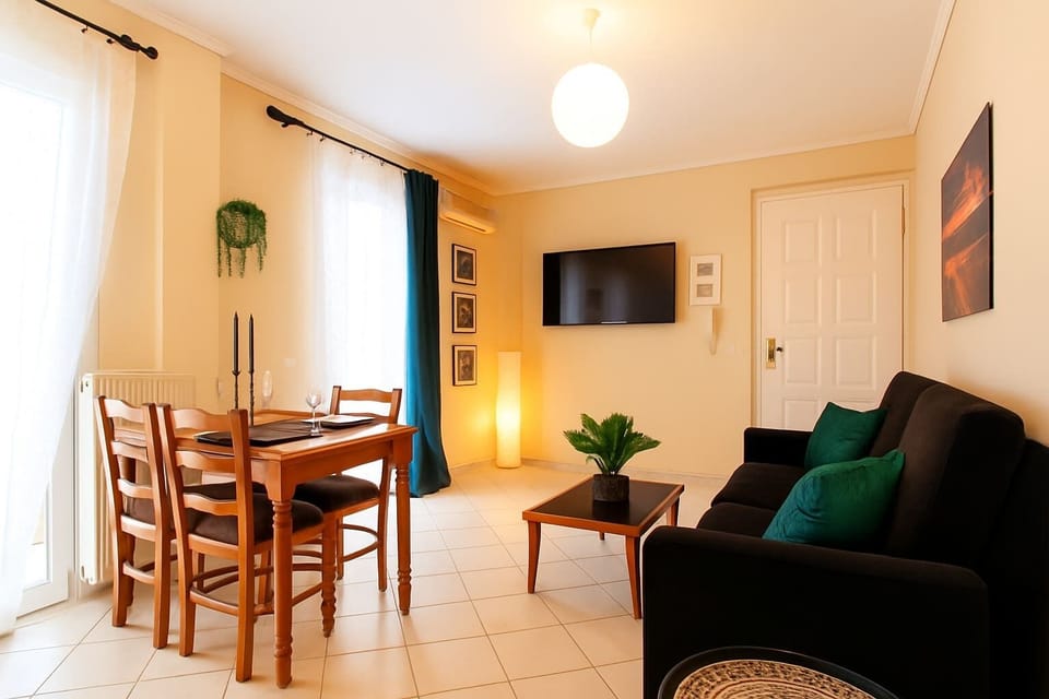 Spacious Living Room with Bright Windows and Comfortable Seating – A welcoming space for relaxation and family time.