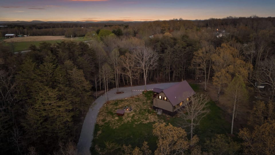 Drive up to your secluded haven!