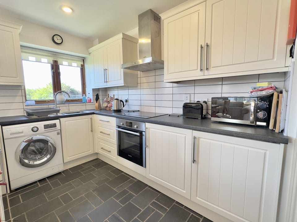 Kitchen  of Field View Holiday Cottage, Padstow, North Cornwall