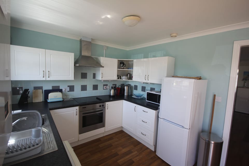 kitchen in holiday cottage, Kegyn in Harlyn Bay, Padstow, North Cornwall