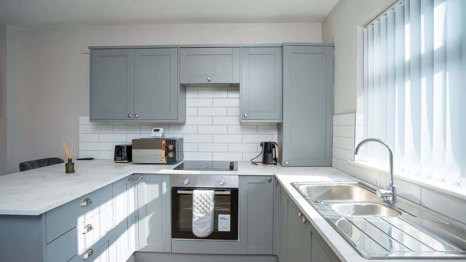 kitchen 17 apt 3 