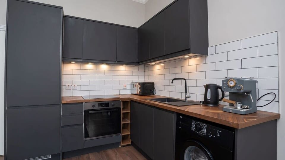 APT 1