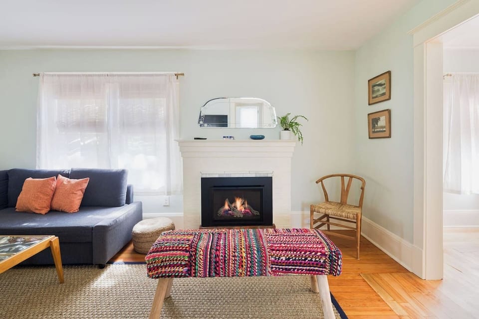 Living Room with gas fireplace