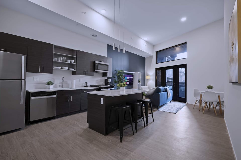 Full Kitchen