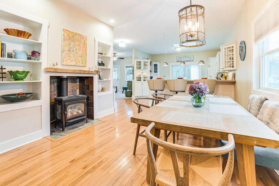 Charlevoix Vacation Rental | 2BR | 2BA | 1,491 Sq Ft | 4 Steps Required