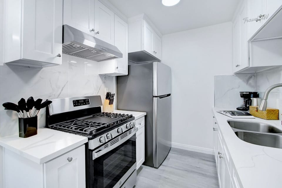 Start your mornings right with a fresh brew and a bright kitchen. #travelsgvcertified