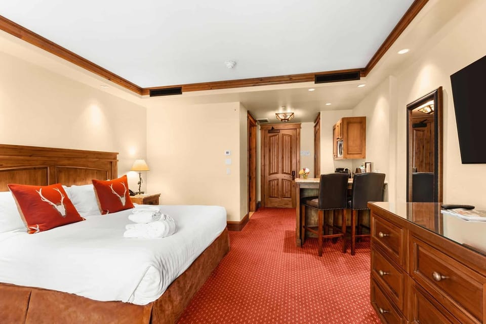 Settle in with plenty of space to lounge and recharge.